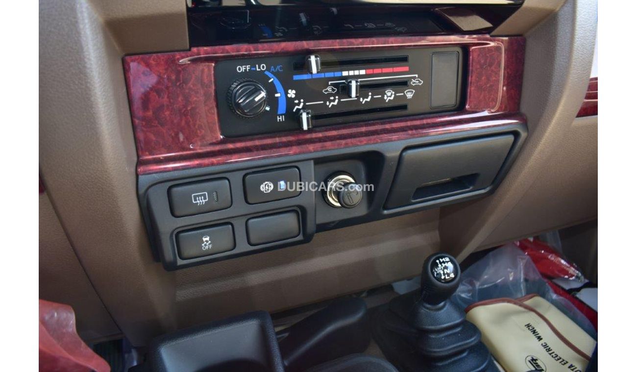Toyota Land Cruiser 70 71 Hardtop Short Wheel Base DLX V6 4.0l Petrol Manual Transmission