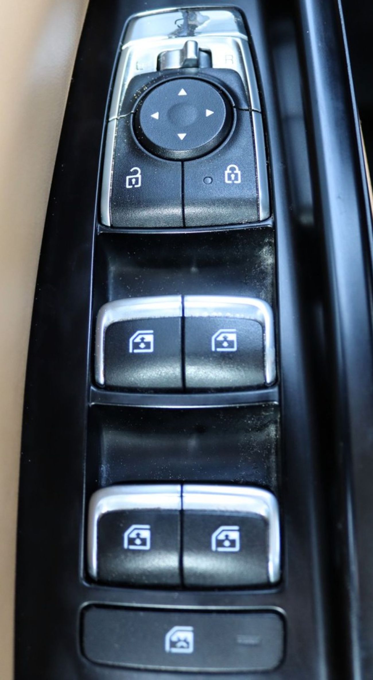 كيا كارنيفال GDI L 3.5L