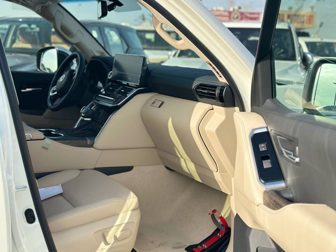 Toyota Land Cruiser VX 4.0L PTR A/T // 2026 // High Option With 360 Camera , Memory Seat , Cooling & Heater Seats // Spe