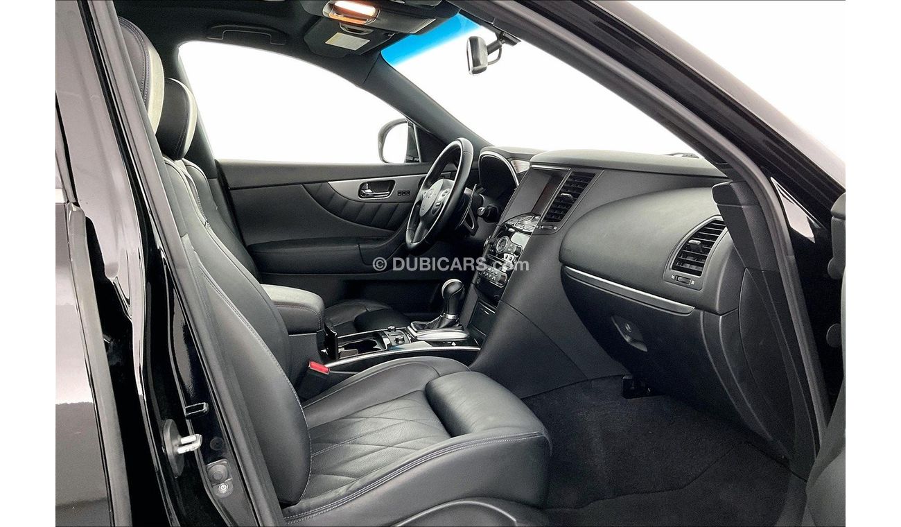 Infiniti QX70 Sport Luxury