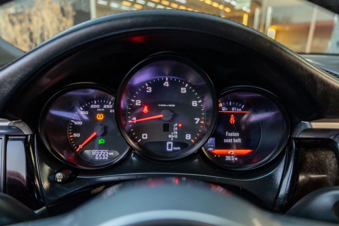 Porsche Macan Macan