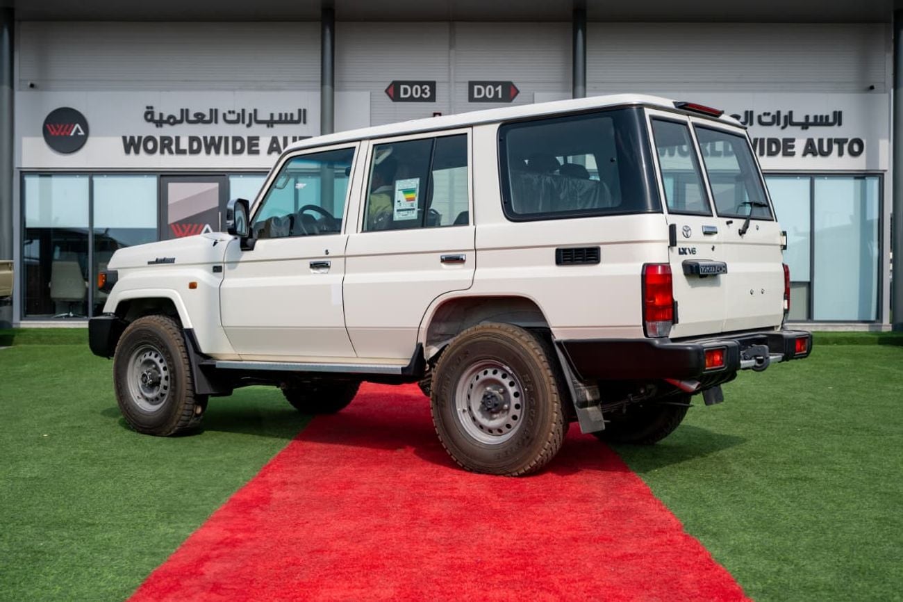تويوتا لاند كروزر 70 Toyota LC 76 4.0L Petrol E Automatic 2025