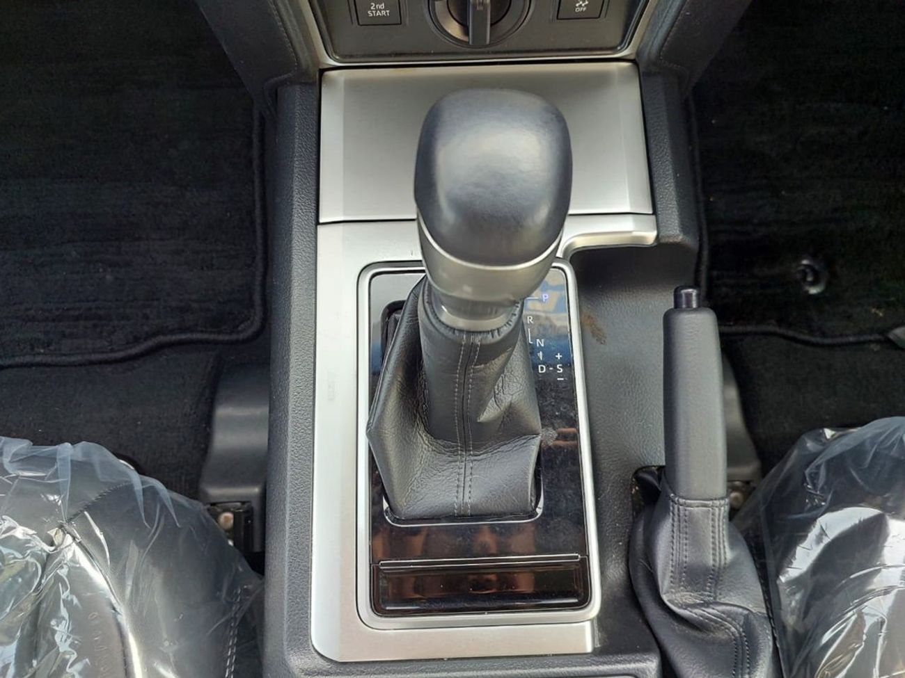 Toyota Land Cruiser TOYOTA LAND CRUISER PRADO SUV RHD 2023 MODEL 2.7 L PETROL AUTOMATIC(PM66034)