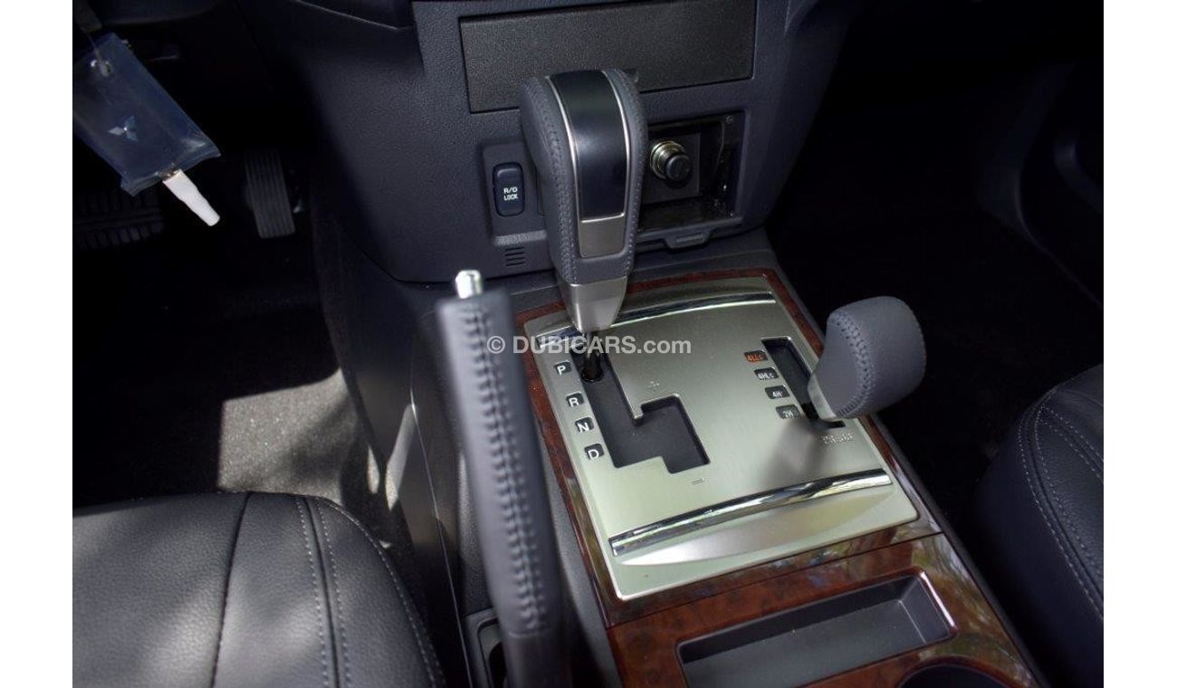 Mitsubishi Pajero 2019 MODEL GLS 3.8L PETROL 7 SEAT   AUTOMATIC