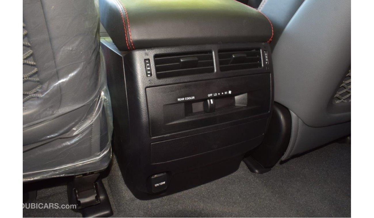 Toyota Land Cruiser 200 GXR V8 4.5L Diesel 8 Seater Automatic Black Edition