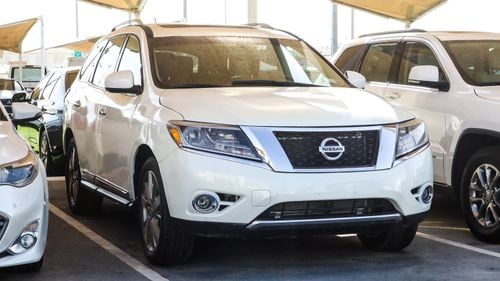 Nissan Pathfinder Platinum