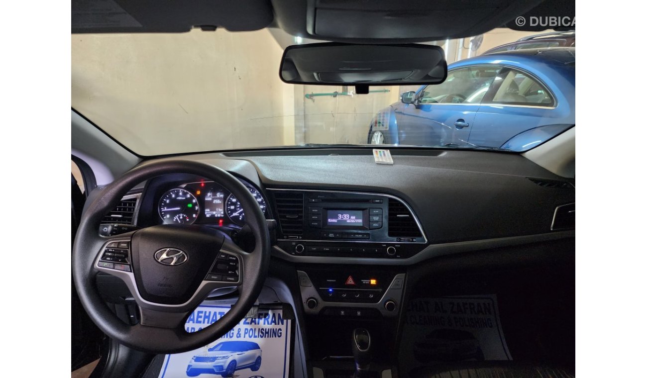 Hyundai Elantra 2.0