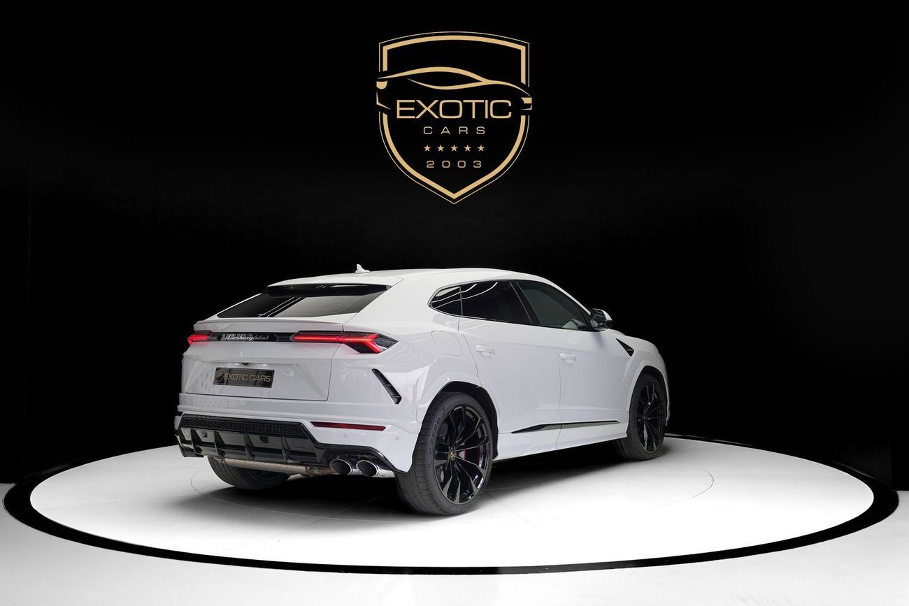 لامبورغيني اوروس STD 4.0T V8