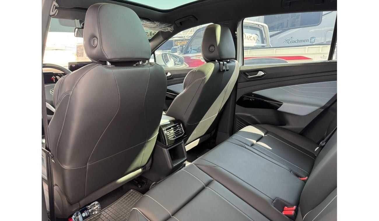 فولكس واجن ID.4 NEAT AND CLEAN LESS KILOMETER