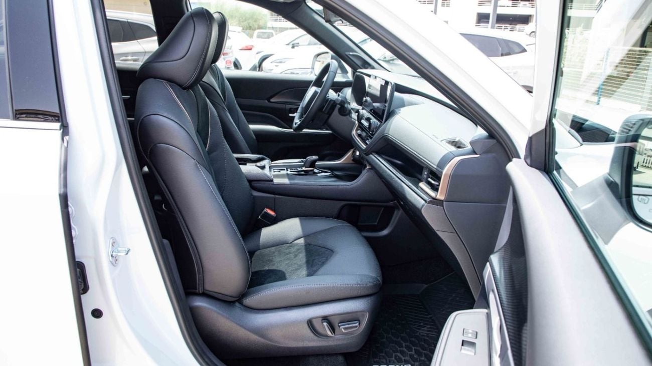 Toyota Grand Highlander PLATINUM | 2026 | Local Price