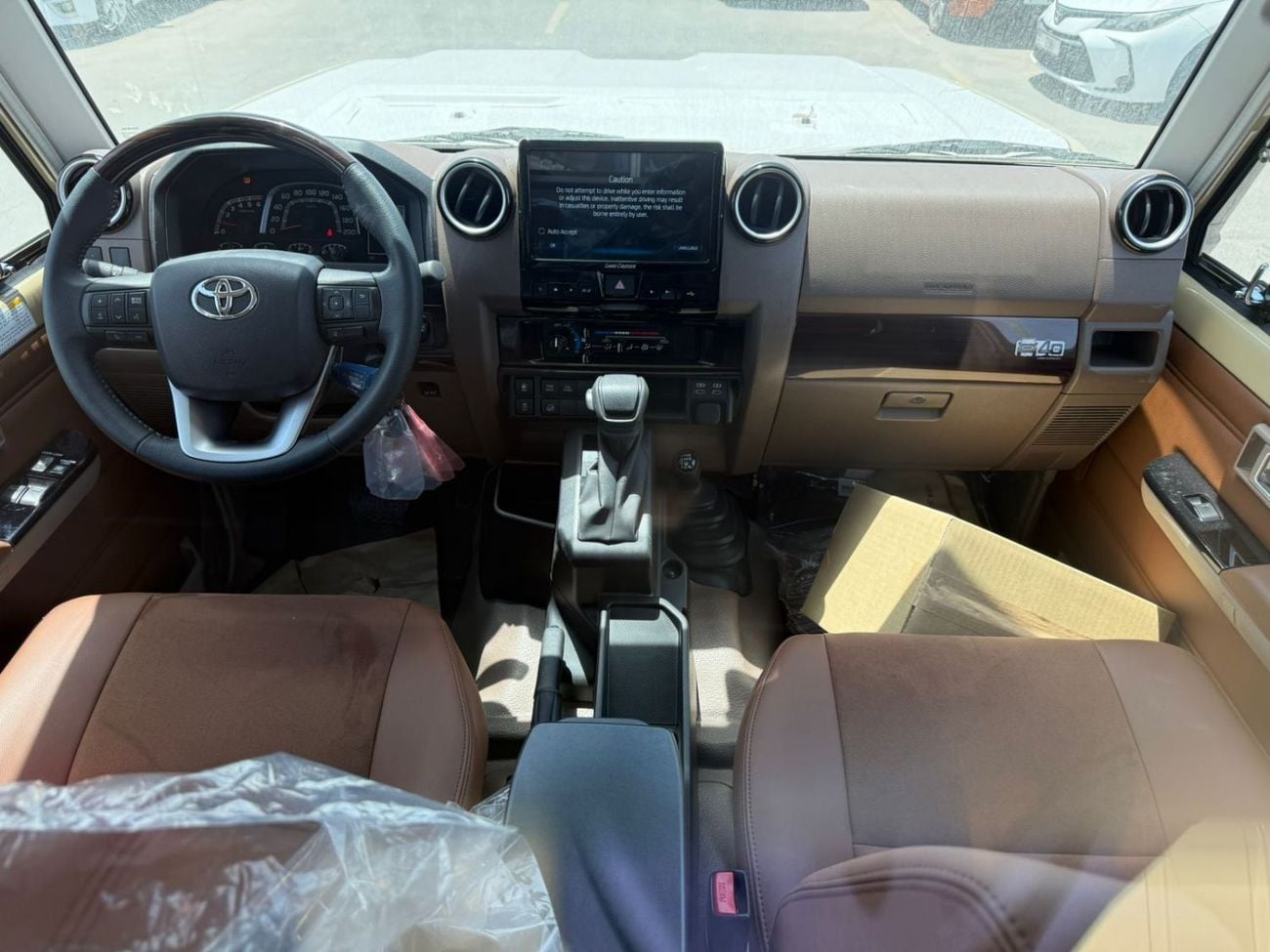 تويوتا لاند كروزر بيك آب TOYOTA LC79 PICKUP S/C , 2.8L Diesel A/T , FULL OPTION , MY25