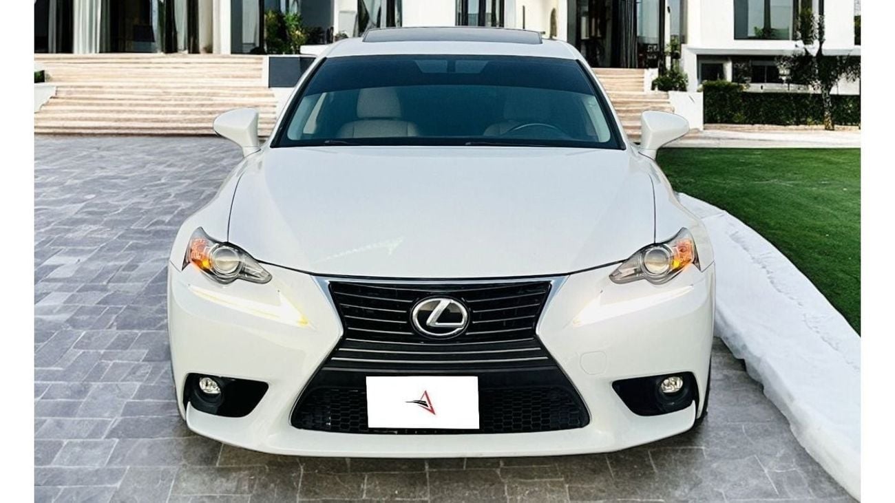 Lexus IS250 Prestige LEXUS IS 250  LADY DRIVEN  FULL SERVICE HISTORY FROM AGENCY  FIRST OWNER IN UAE