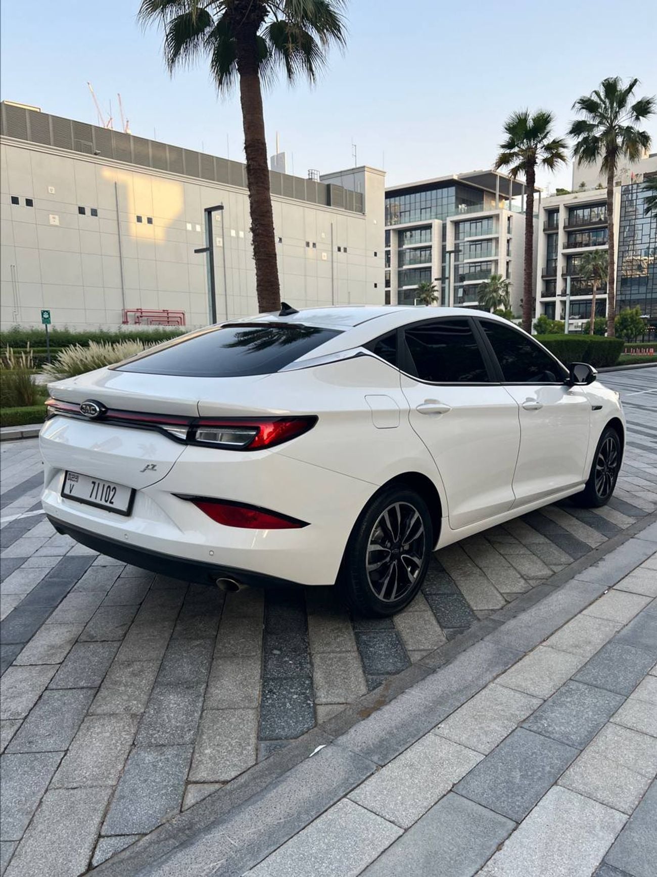 JAC J7 LUXURY URGENT PRICE!!!