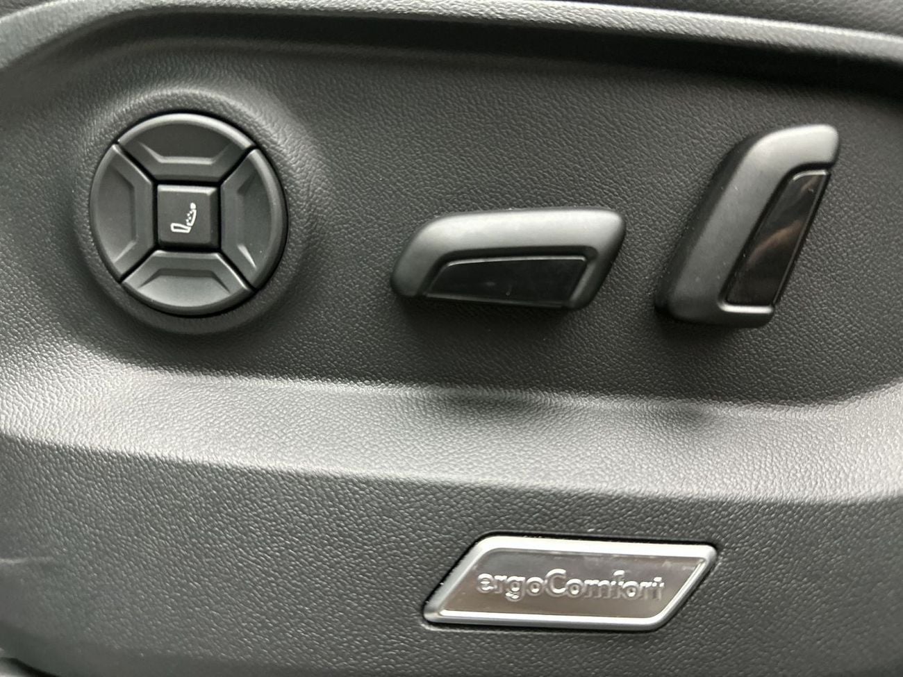 Volkswagen Touareg ELEGANCE, миниатюра 19