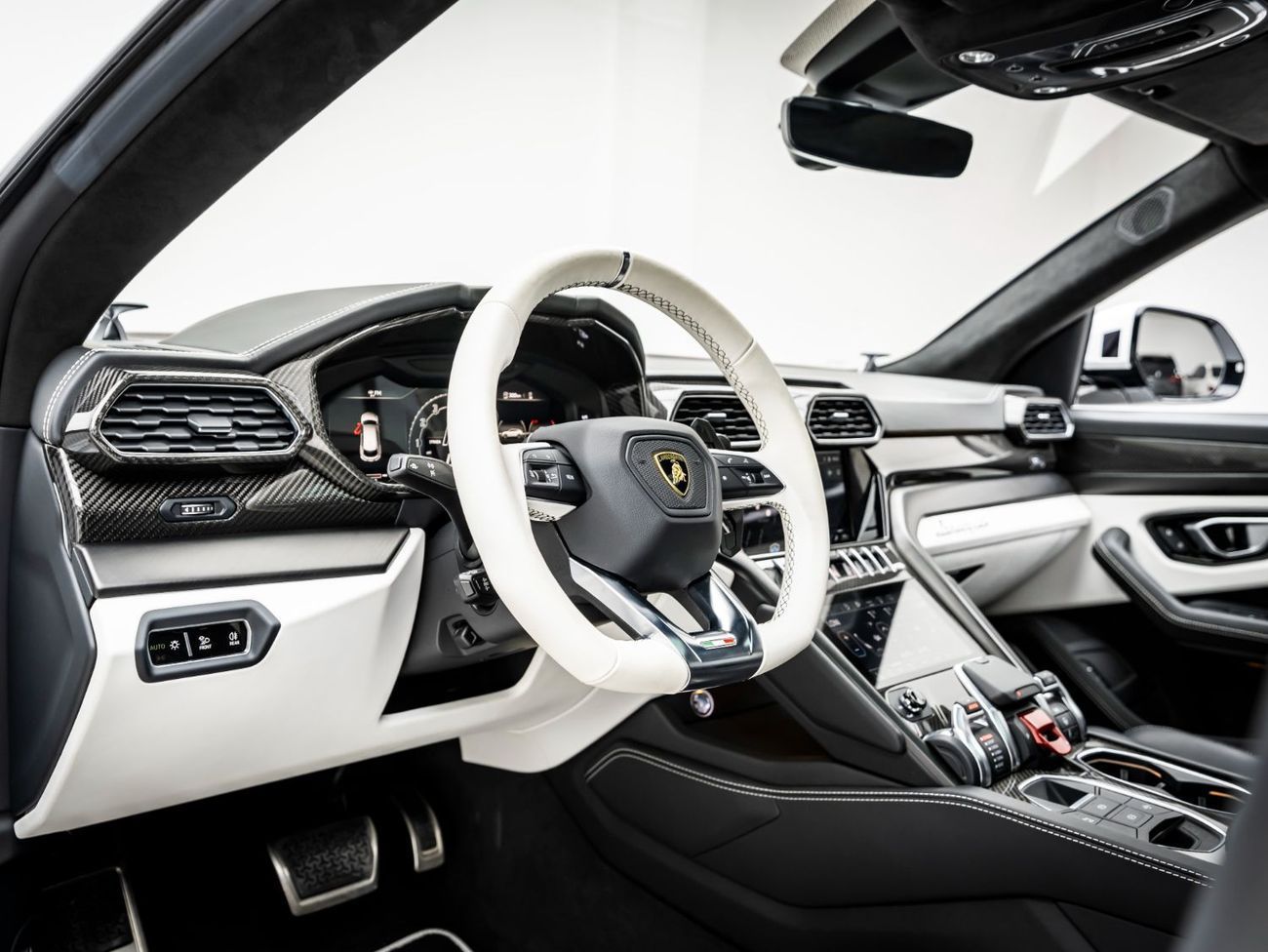 لامبورغيني اوروس S 4.0T V8