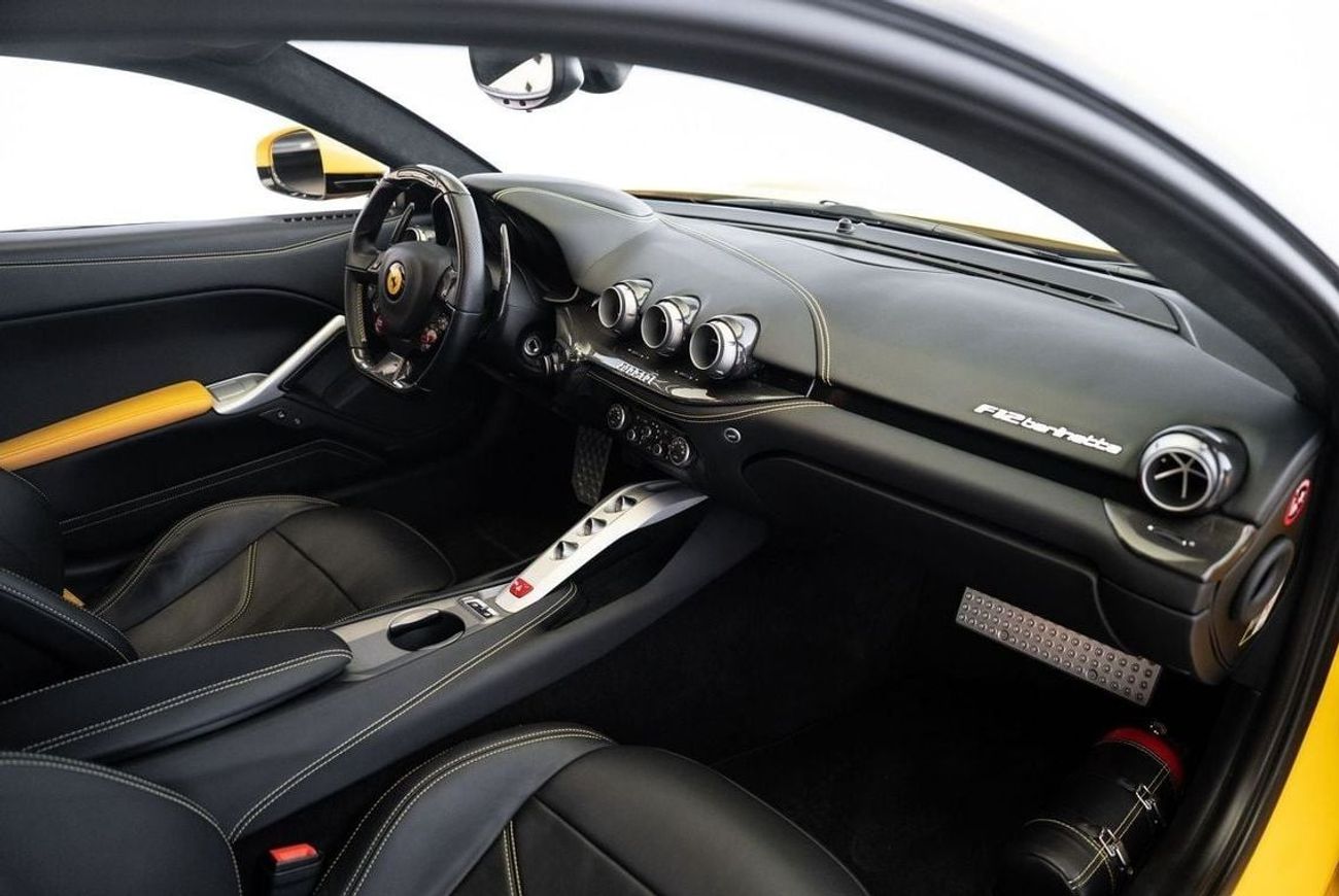 فيراري F12 بيرلينيتا Std 6.3L