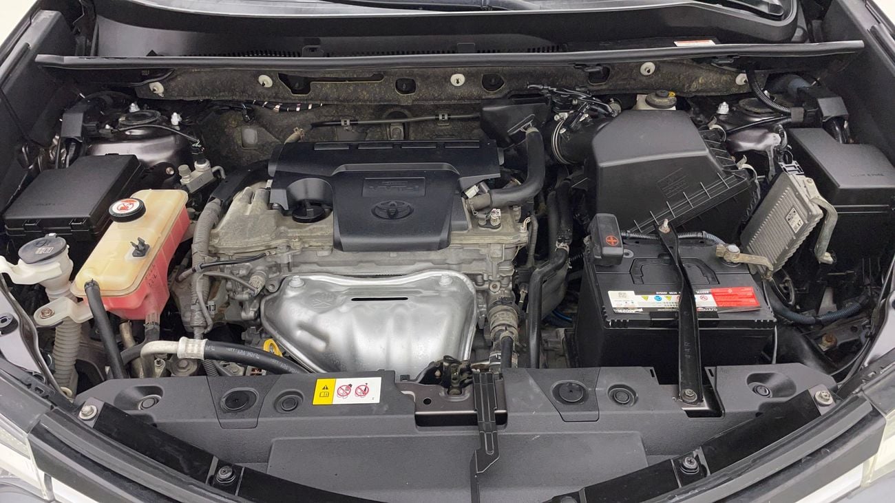 تويوتا راف ٤ EX 2.5 | بدون دفعة مقدمة | اختبار القيادة في المنزل