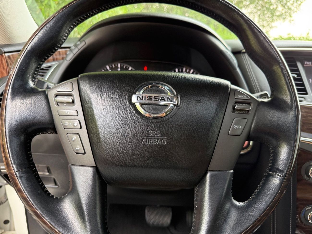 Nissan Patrol LE Platinum 5.6L نيسان باترول ٢٠١٥ بلاتينيوم ٥ كاميرات