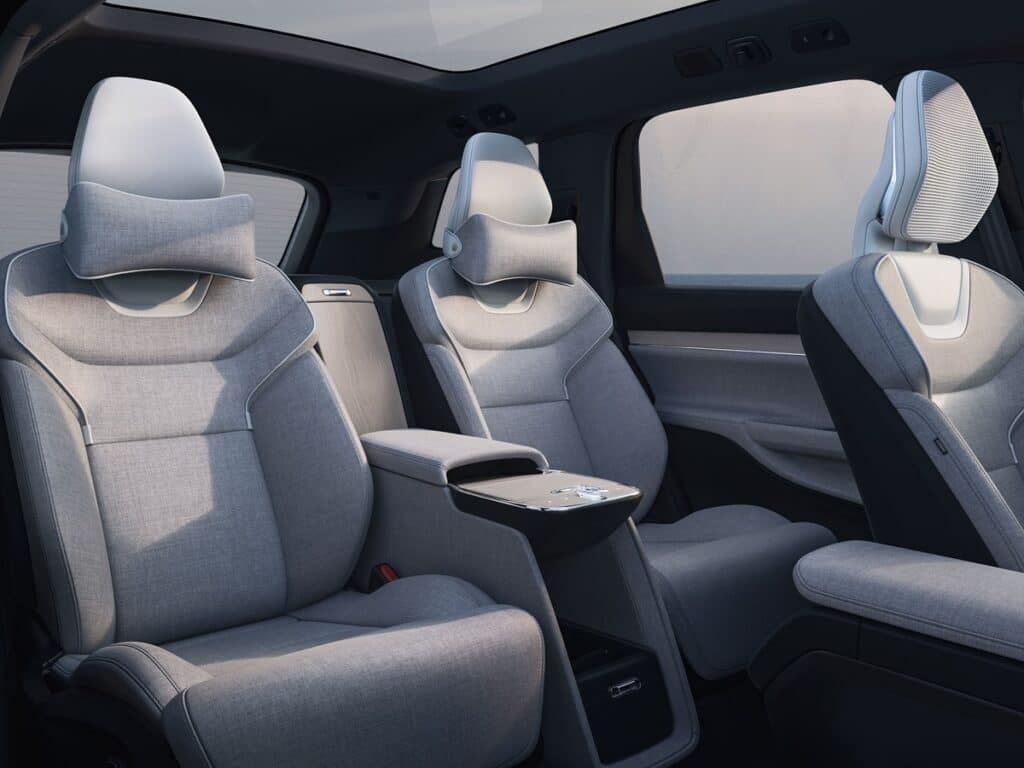 Volvo EX90 interior - Seats