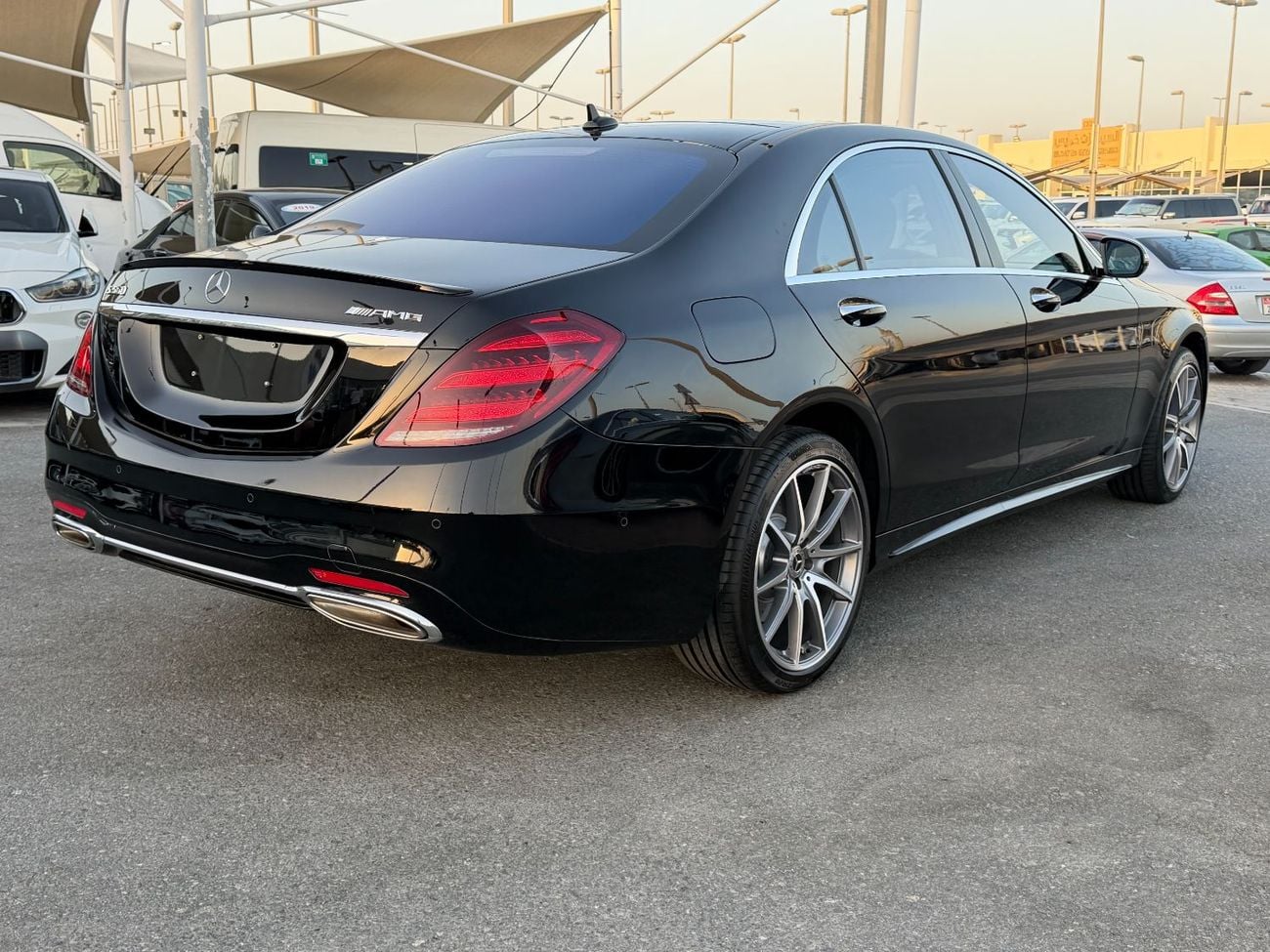 مرسيدس بنز S 560 STD AMG