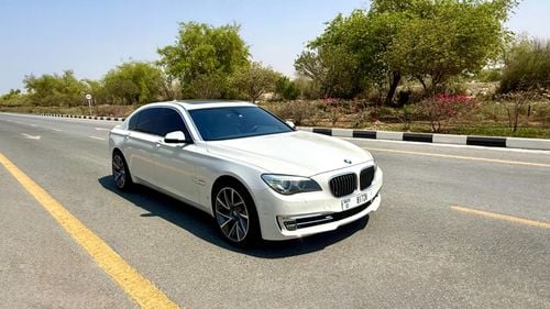 بي أم دبليو 740Li لاكجوري