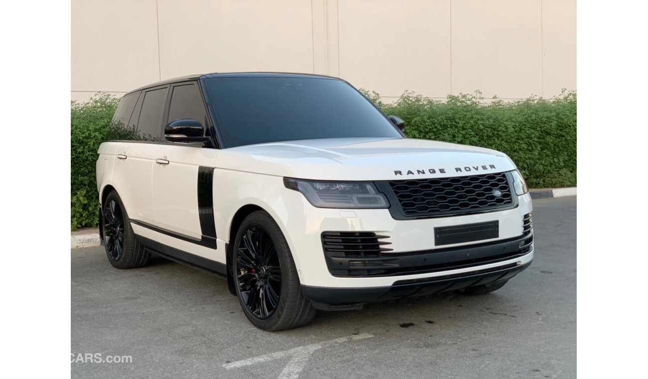 Land Rover Range Rover Vogue SE Supercharged **2019** & With Rem. Warranty