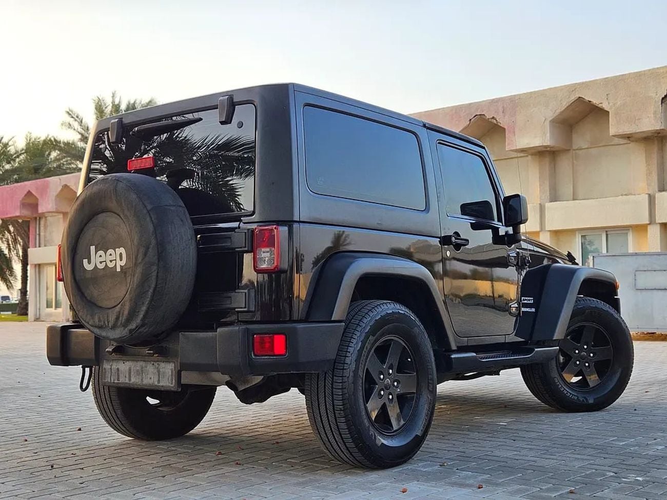 جيب رانجلر Sport GCC Specs 2 Door V6 Very Neat And Clean With Low KM