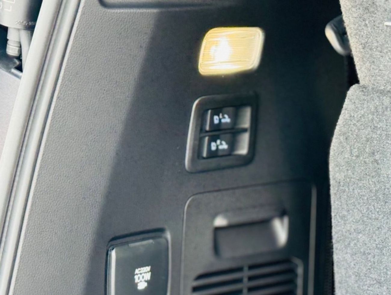 تويوتا لاند كروزر Brand new sahara 2024