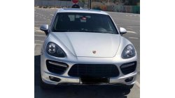 Porsche Cayenne GTS V8 2014 GCC