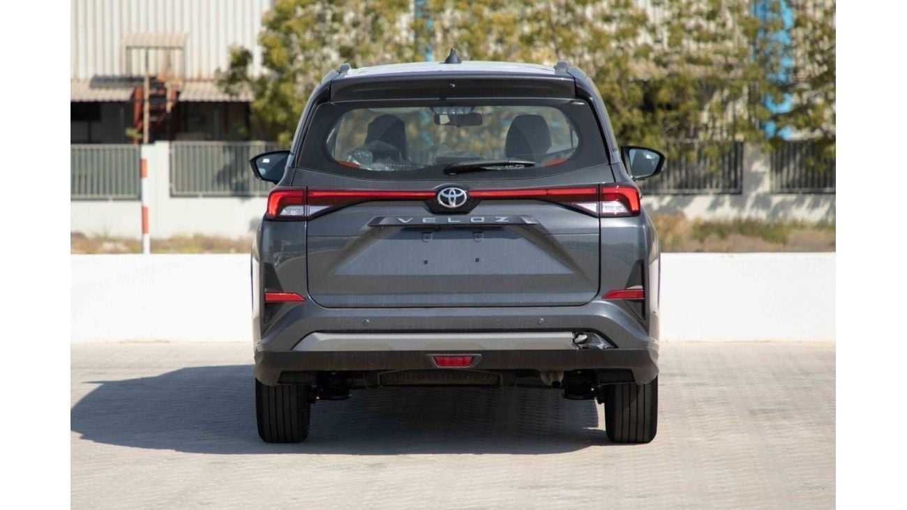 تويوتا فيلوز تويوتا فيلوز V 1.5 موديل 2023 - رمادي معدني من الداخل أسود