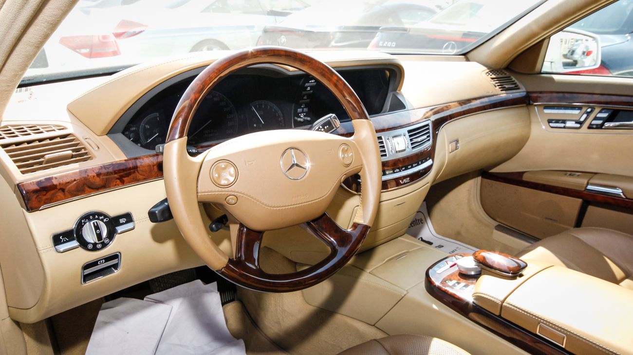 Mercedes-Benz S 600 S65 Badge