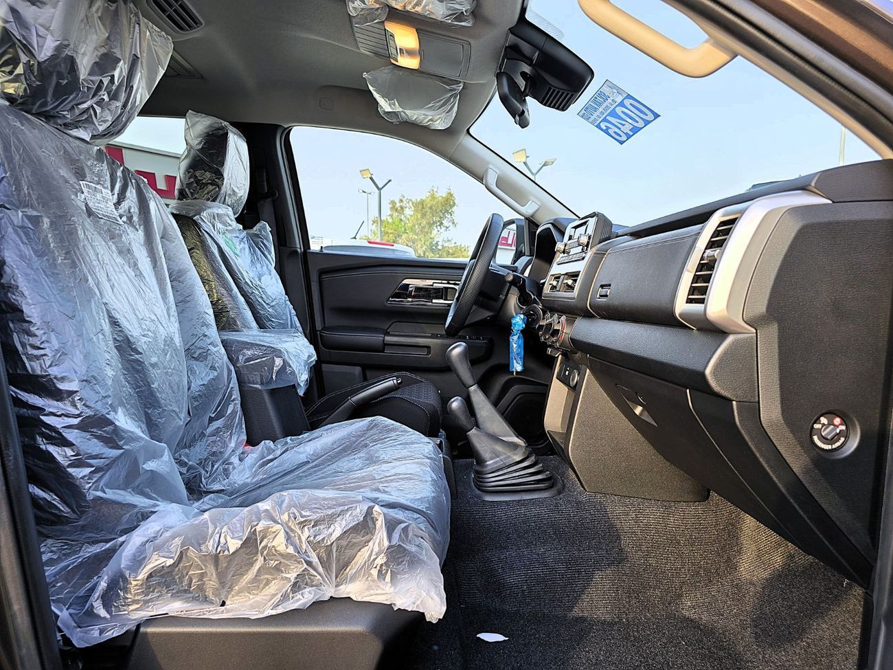 Mitsubishi L200 GL 2.4L (128 HP) Double Cab Utility L200 Pickup 4WD GL Petrol DC 5M/T - 2.4L 2025 Model Brown Color