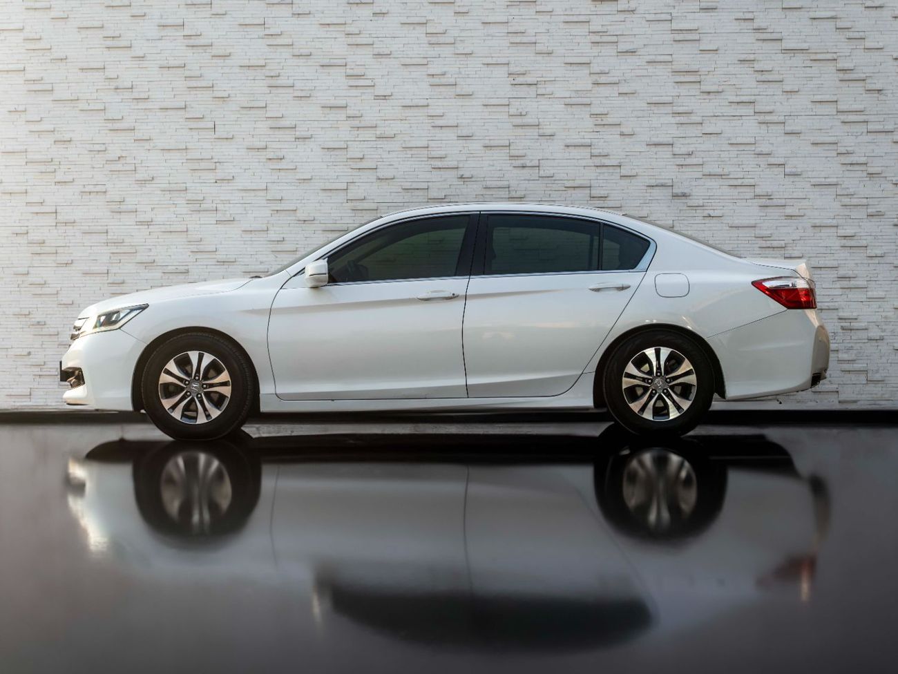 هوندا أكورد LX 2.4L