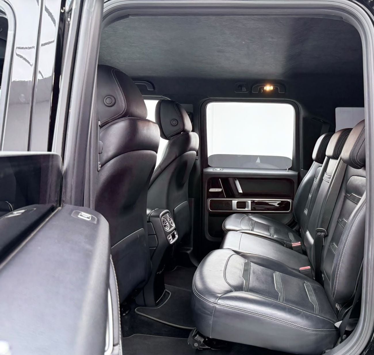 Mercedes Benz G63 AMG STANDARD