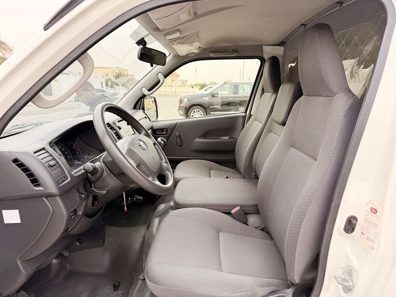 Toyota Hiace GL -Standard Roof  Panal Van 2.7L