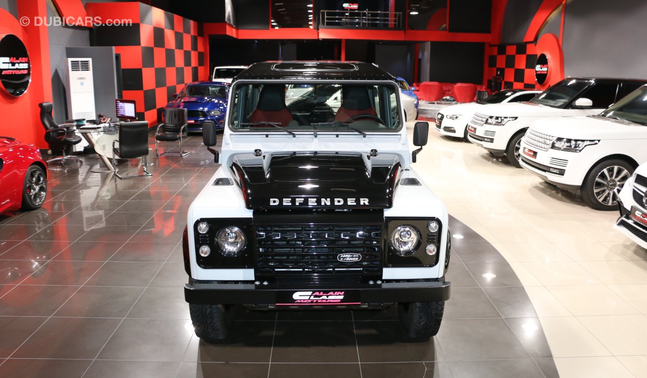 Land Rover Defender