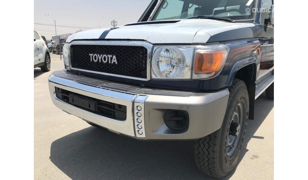 Toyota Land Cruiser Pick Up LC79, Diesel, M/T 2019