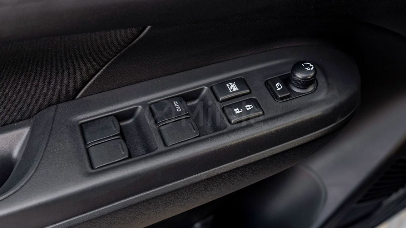 Suzuki Swift SUZUKI SWIFT GLX | 2-YEAR WARRANTY + SERVICE AVAILABLE | IN-HOUSE FINANCING | 0% DOWNPAYMENT (BANK)