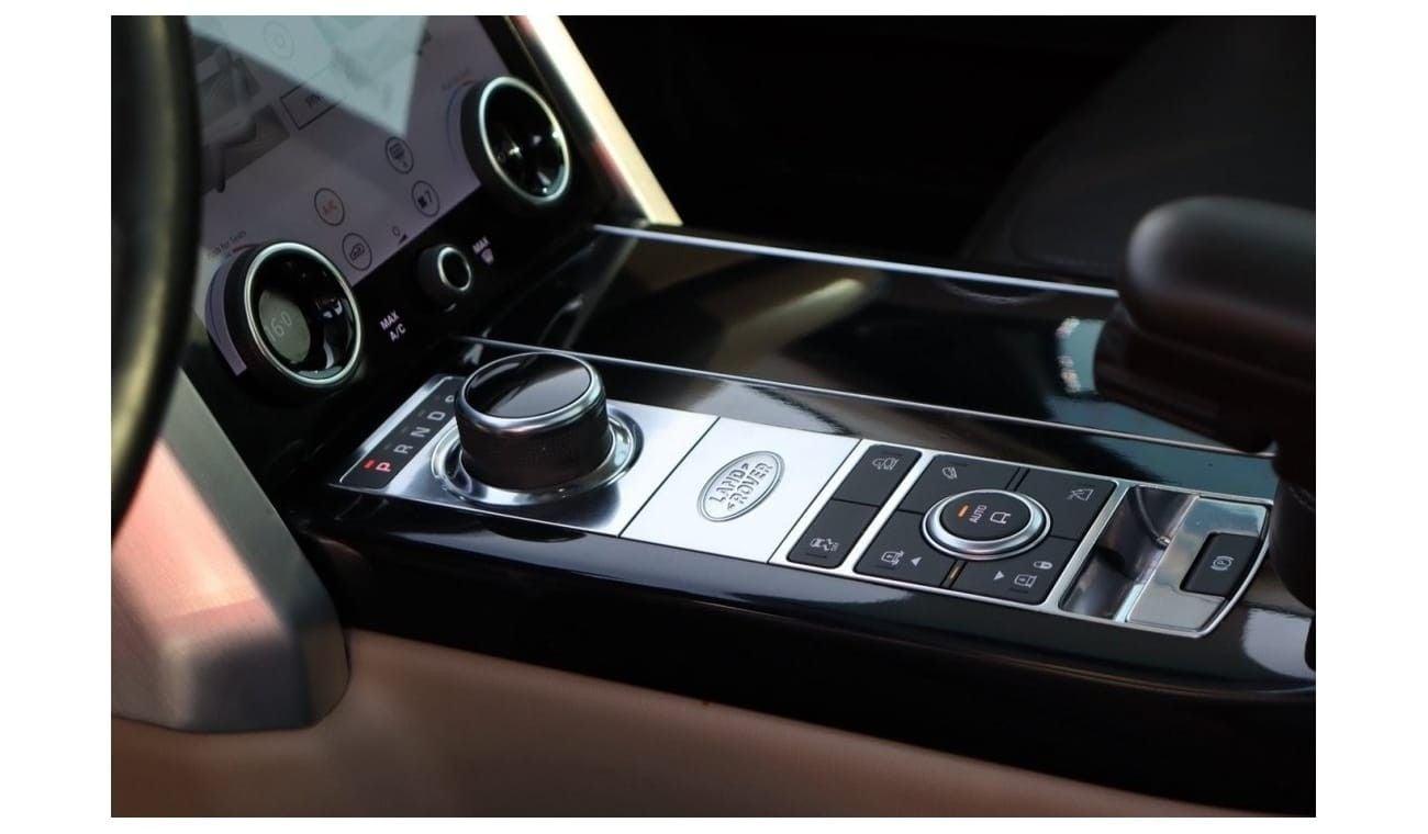 لاند روفر رينج روفر Range Rover Vogue HSE / 2019 / V8 / Supercharged / GCC / free Accident