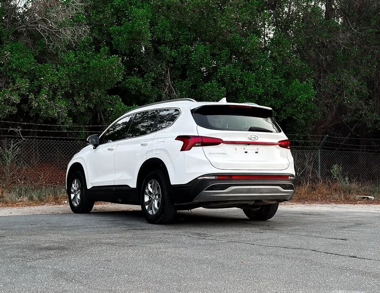 Hyundai Santa Fe SMART 2.5 L | | GCC | Accident-Free | In Excellent Condition | 1142 P.M