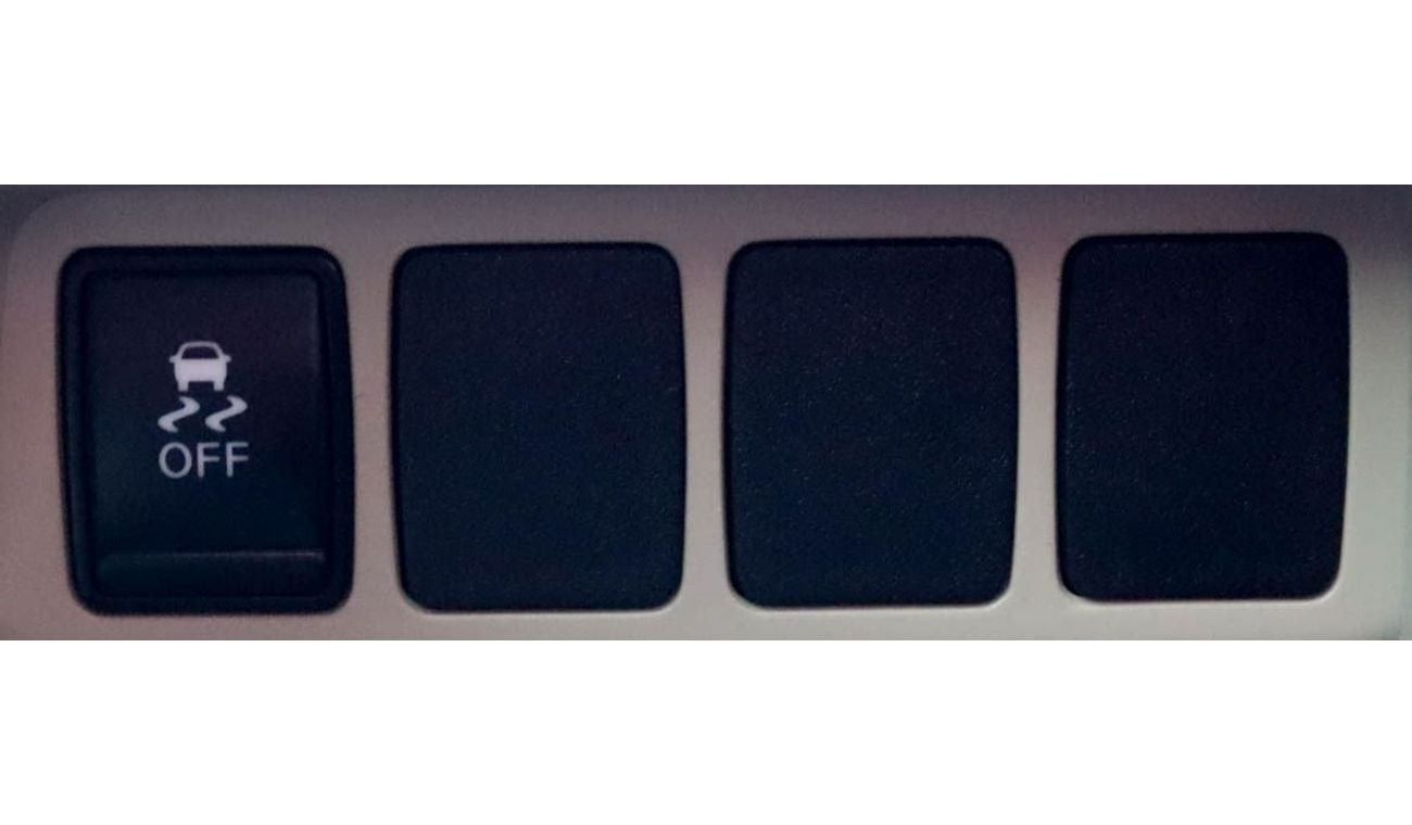 نيسان إكس تريل S 2.5L 4WD (5 Seater) Nissan x-trail 2.5L 2021 4WD original paint GCC accident-free in excellent con