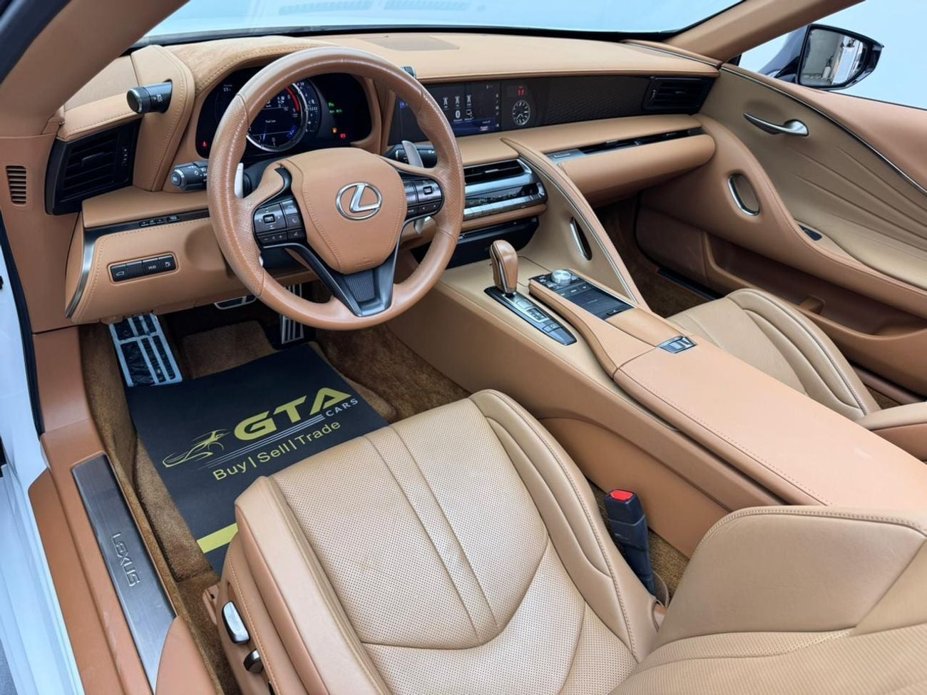 Lexus LC500 Carbon 5.0L 2021 Lexus LC500 Carbon, 1 Year Warranty, Lexus Service History, GCC