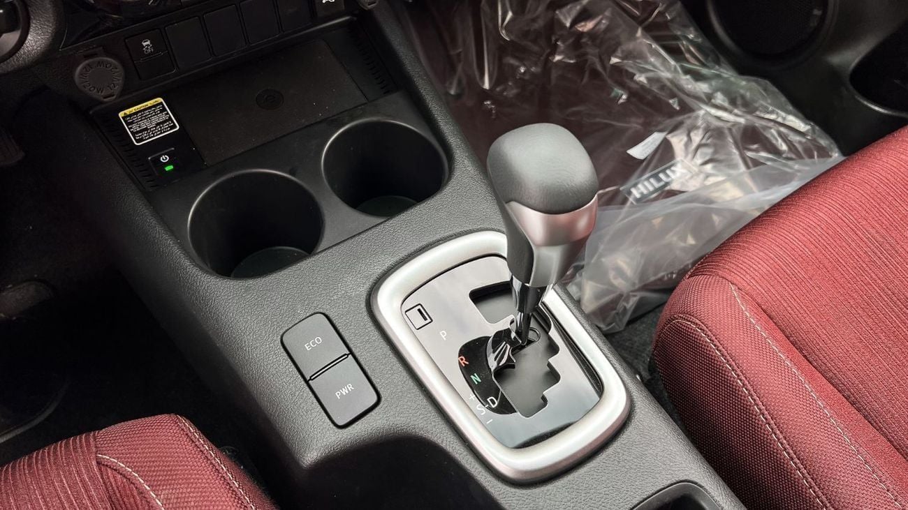 تويوتا هيلوكس GLX EXPORT ONLY - HILUX GLX.S 2.7L AWD A/T with Push Button