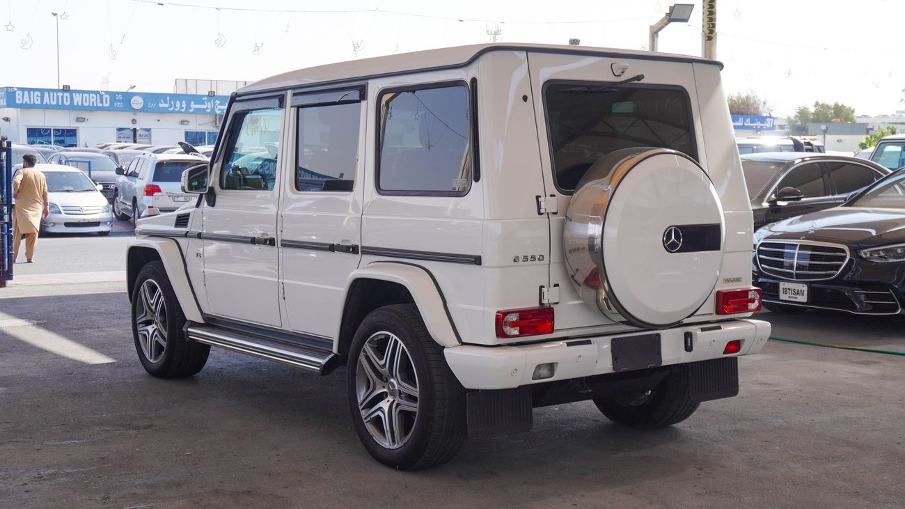Mercedes-Benz G 550