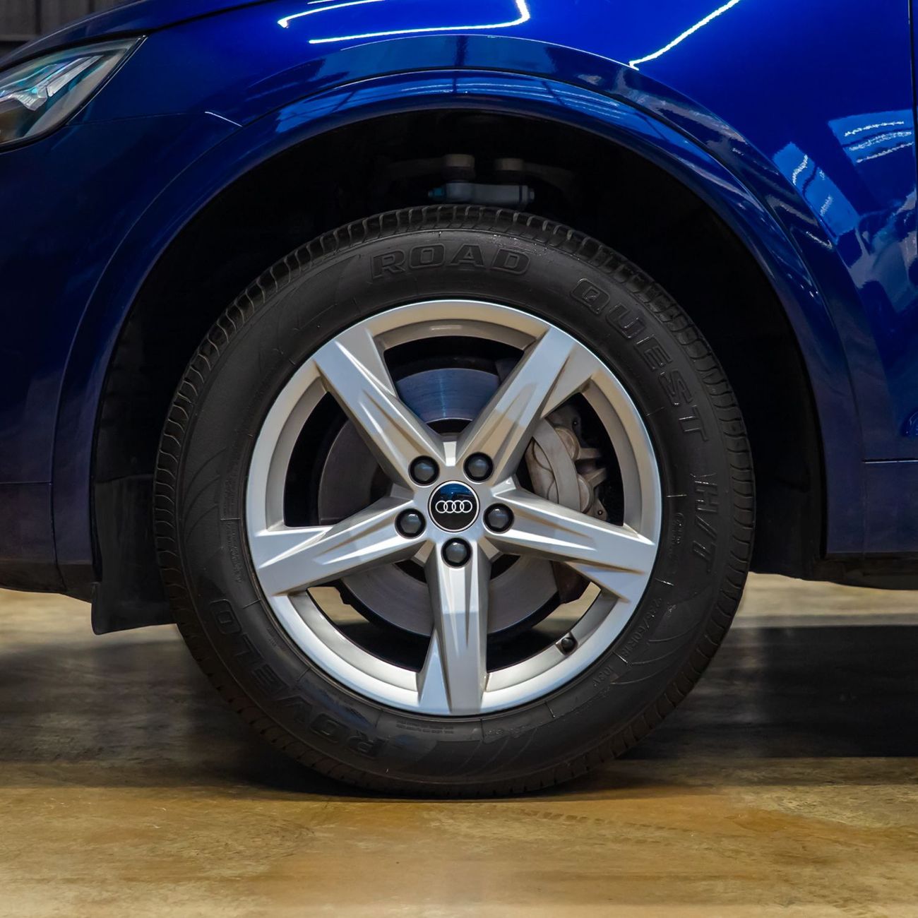 Audi Q5 45 TFSI Quattro 2.0L AED 2,394 pm • 0% Downpayment • Audi Q5 45TFSI Quattro • 1 Year Warranty