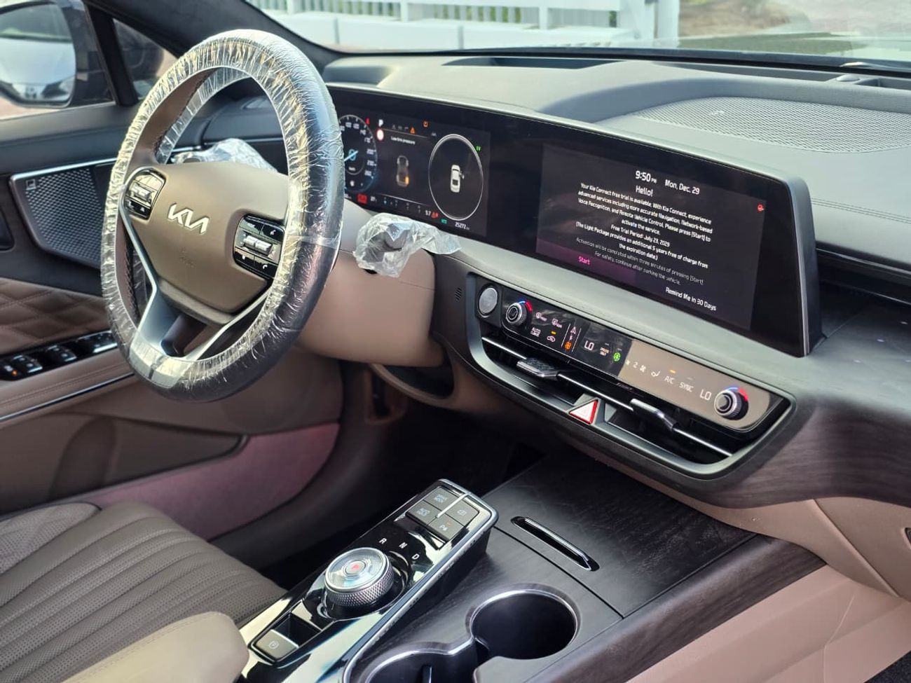 Kia K8 Hybrid 1.6T KIA K8 2024 // KOREAN // ORGINAL PAINT // 2KEYS // FULL OPITION // PERFECT CONDITION // 