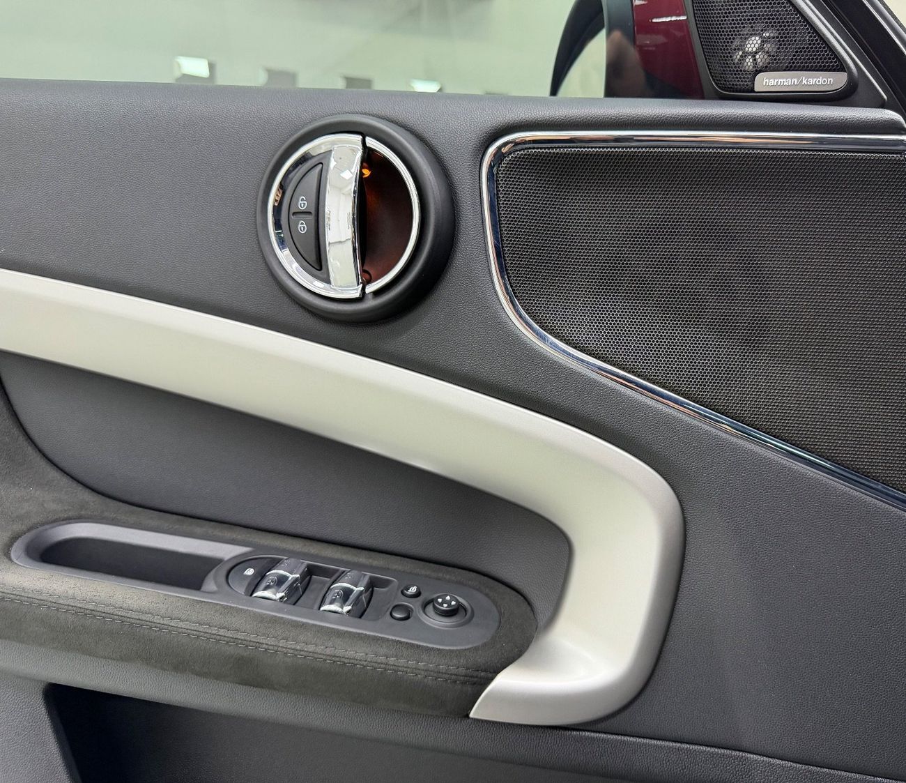 ميني جون كوبر كونتري مان GCC .. FSH .. Low Milegea .. Perfect Condition