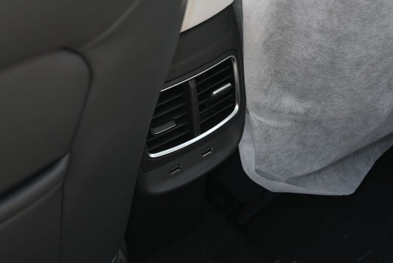 MG ZS MG ZS 1.5L Petrol Full Option Model 2023, Color Silver