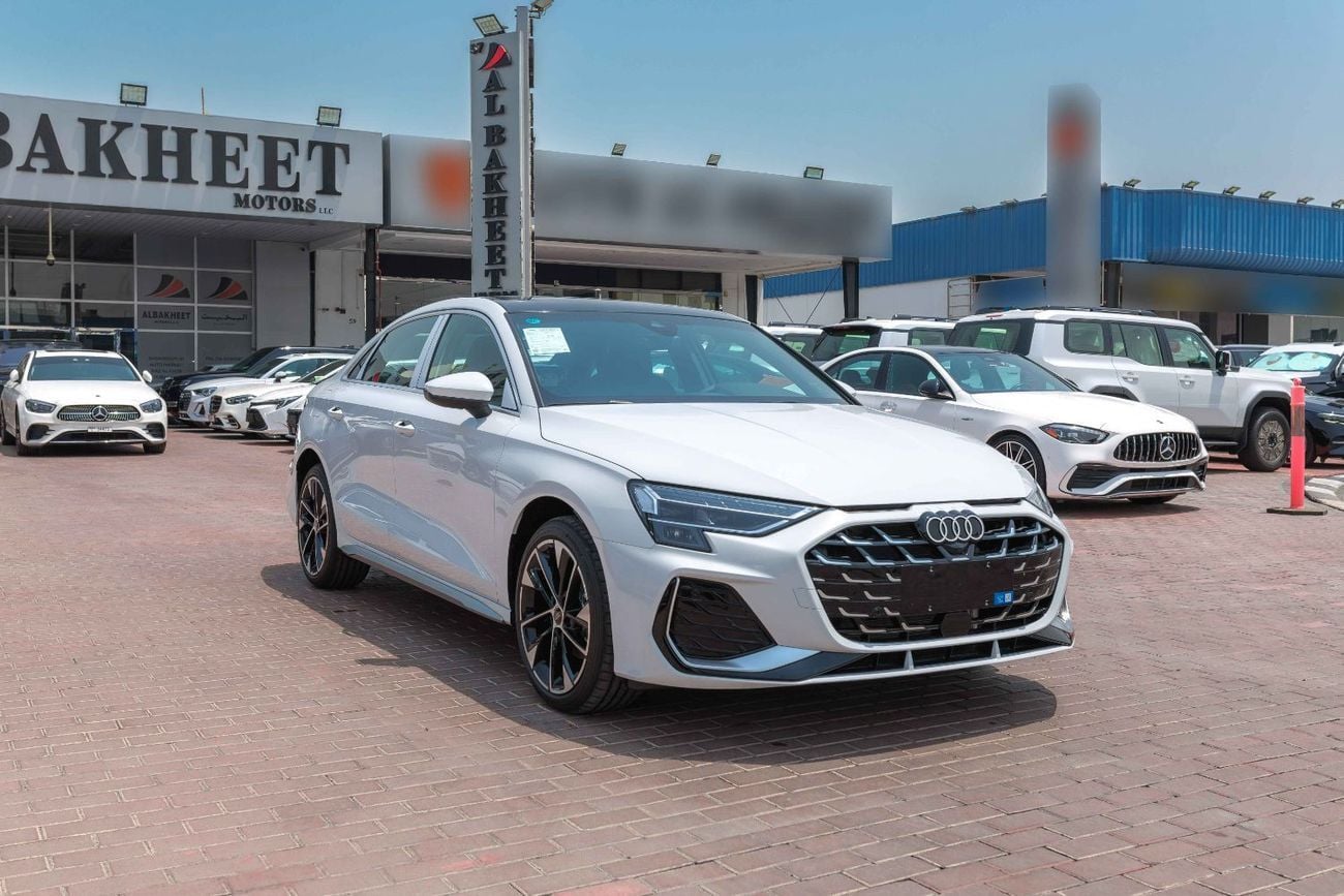 Audi A3 35 TFSI S-LINE Audi A3 1.5T 35 TFSI S-Tronic Sedan 2025 (White)