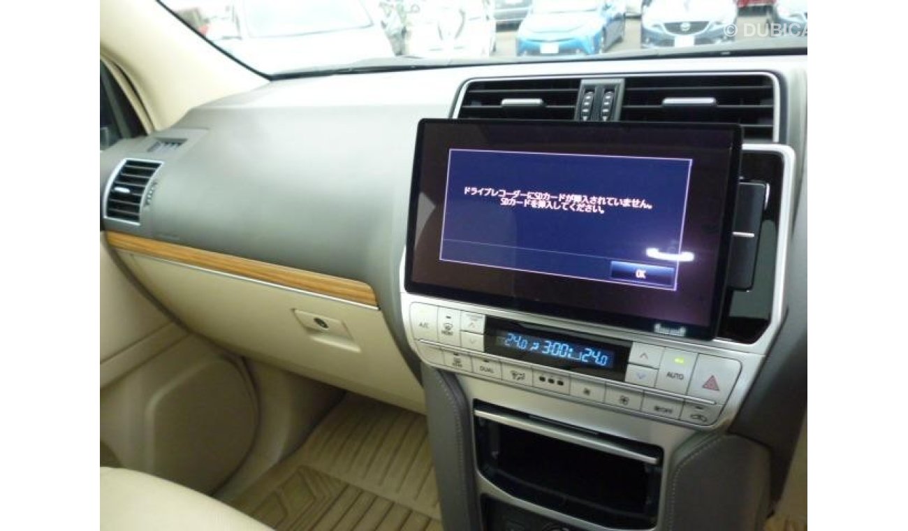 Toyota Land Cruiser TRJ150W